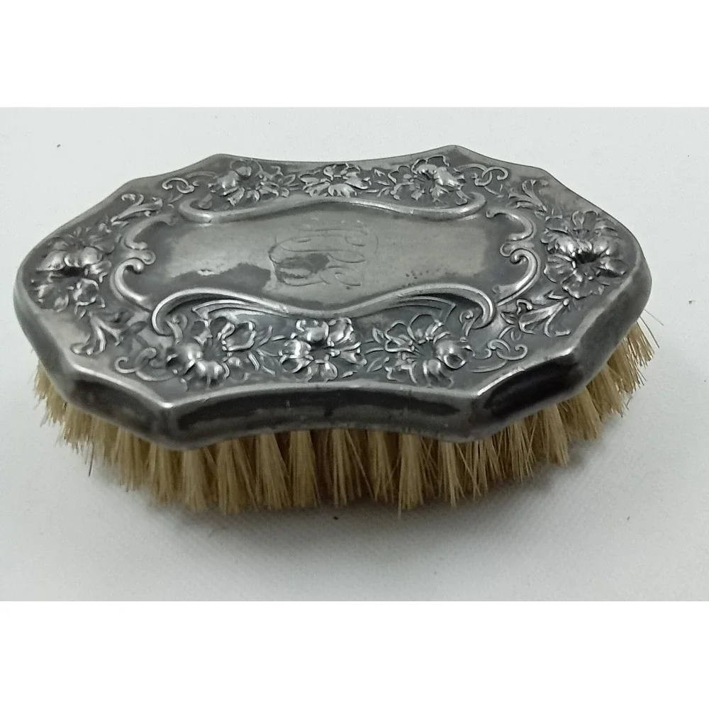Antique‎ Art Nouveau Silver Tone Repousse Floral Monogram Vanity Clothes Brush